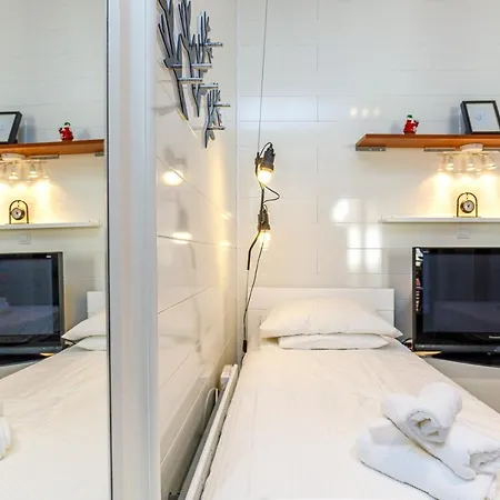 Apartamento Two Bedroom La *